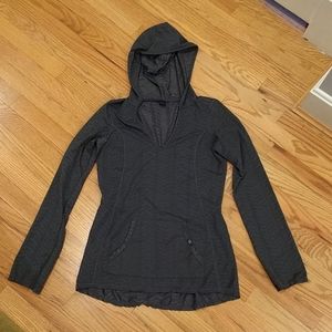3/$30 Prana mesh gray long sleeve hooded shirt size medium activewear